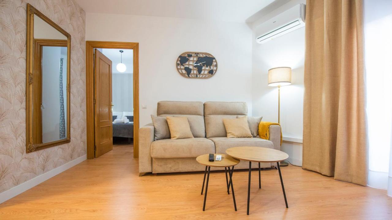 El Sueno De Carmelitas Con Parking Incluido - Apartamentos Aloha Toledo Bagian luar foto