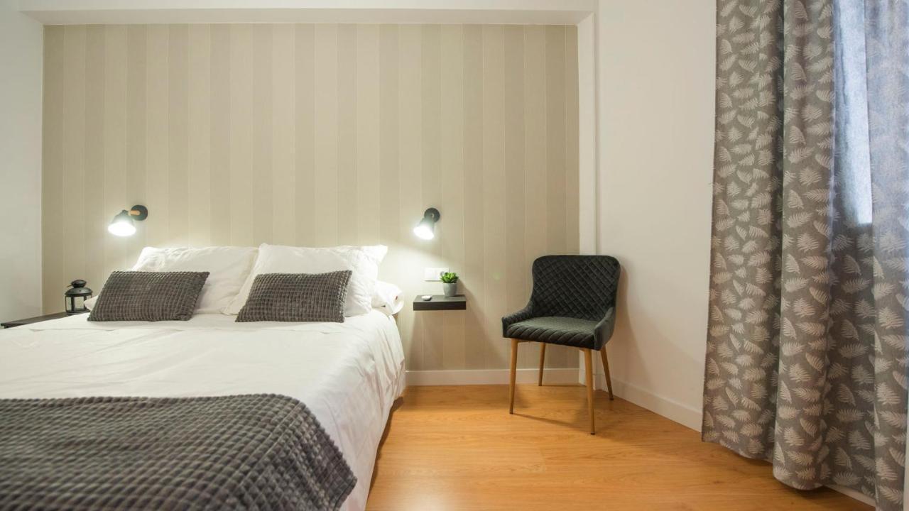 El Sueno De Carmelitas Con Parking Incluido - Apartamentos Aloha Toledo Bagian luar foto